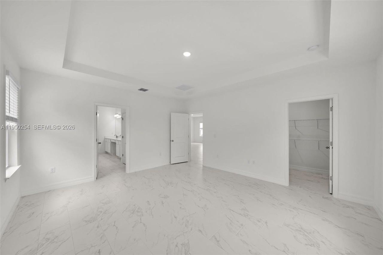 1145 Nw 27th Ct #1 - Photo 7 of 15