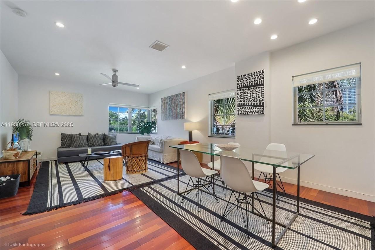 1057 15th St #24 - Photo 2 of 13