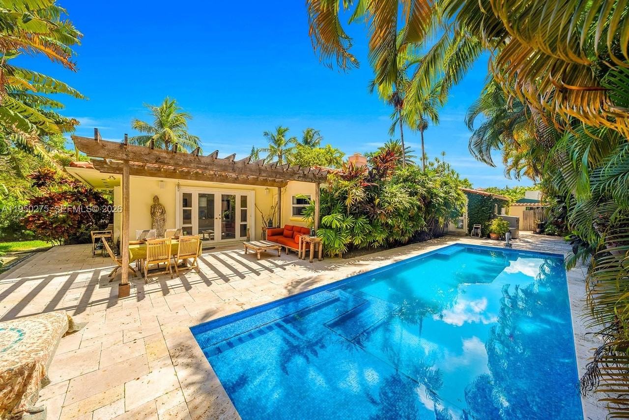 3701 Chase Ave - Photo 2 of 27