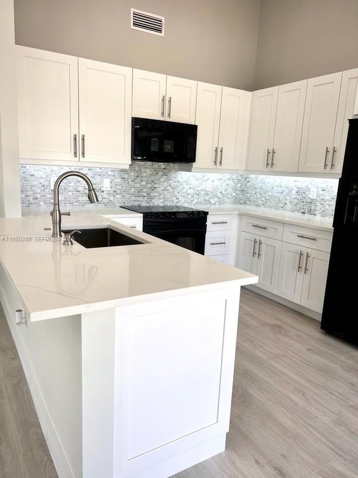 23260 New Coach Way - Photo 3 of 17