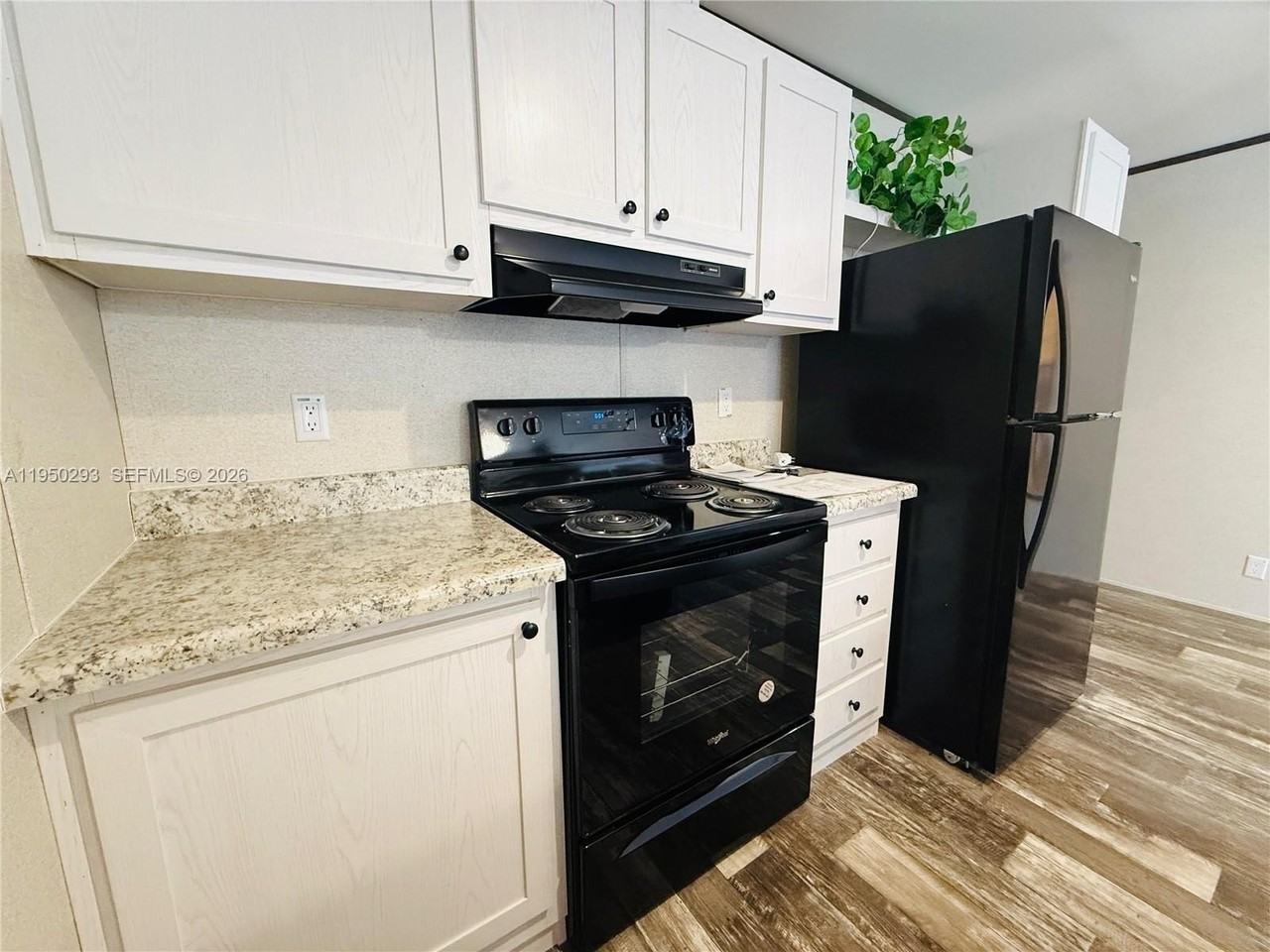 334 Oakcrest Dr #0 - Photo 7 of 15