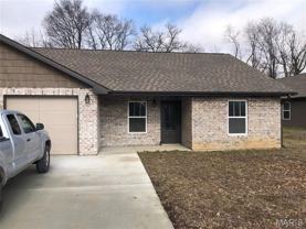 211 Cedar Cir #B - Photo 1 of 1