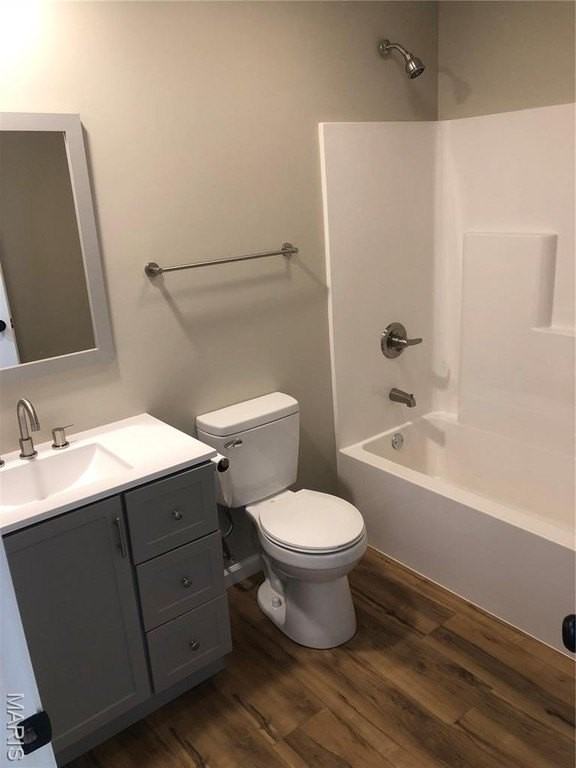 211 Cedar Cir #B - Photo 4 of 9