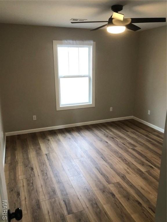 211 Cedar Cir #B - Photo 5 of 9