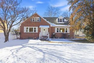 219 Plainfield Rd - Photo 1 of 1