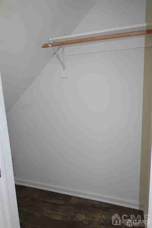 381A Highland St - Photo 4 of 23