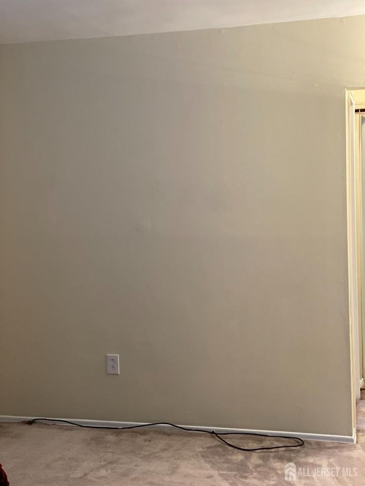 161 Evergreen Rd #13A - Photo 4 of 17