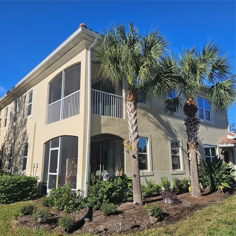 8259 Enclave Way #101 - Photo 6 of 35