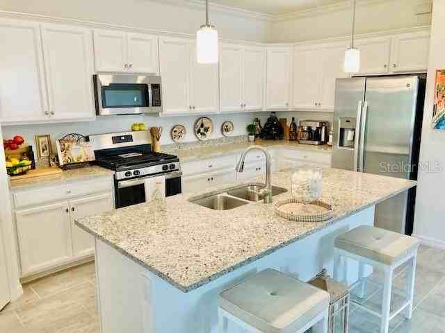 6515 Clairborne Ln - Photo 4 of 26