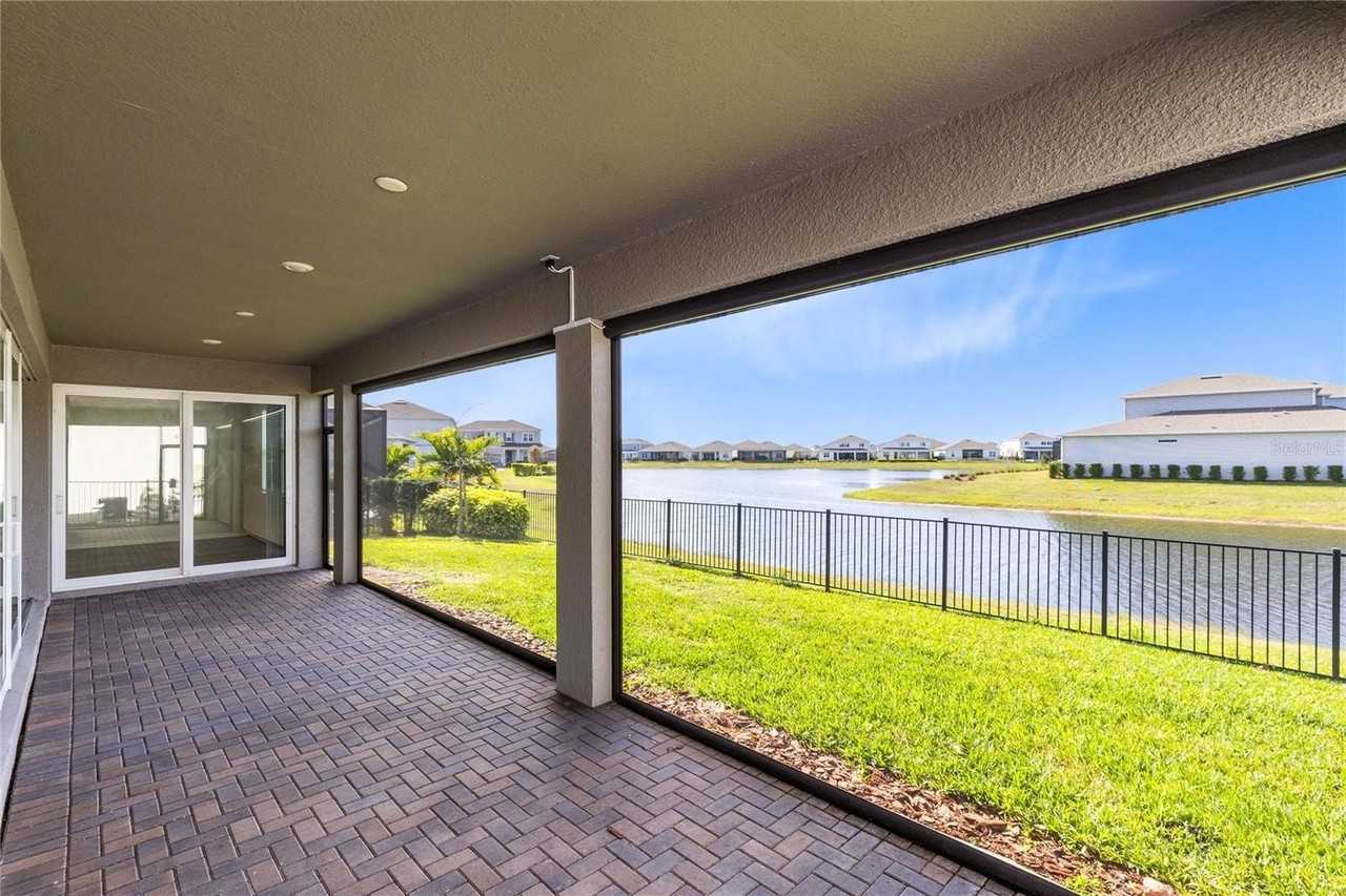 13846 Tybee Beach Ln - Photo 4 of 40