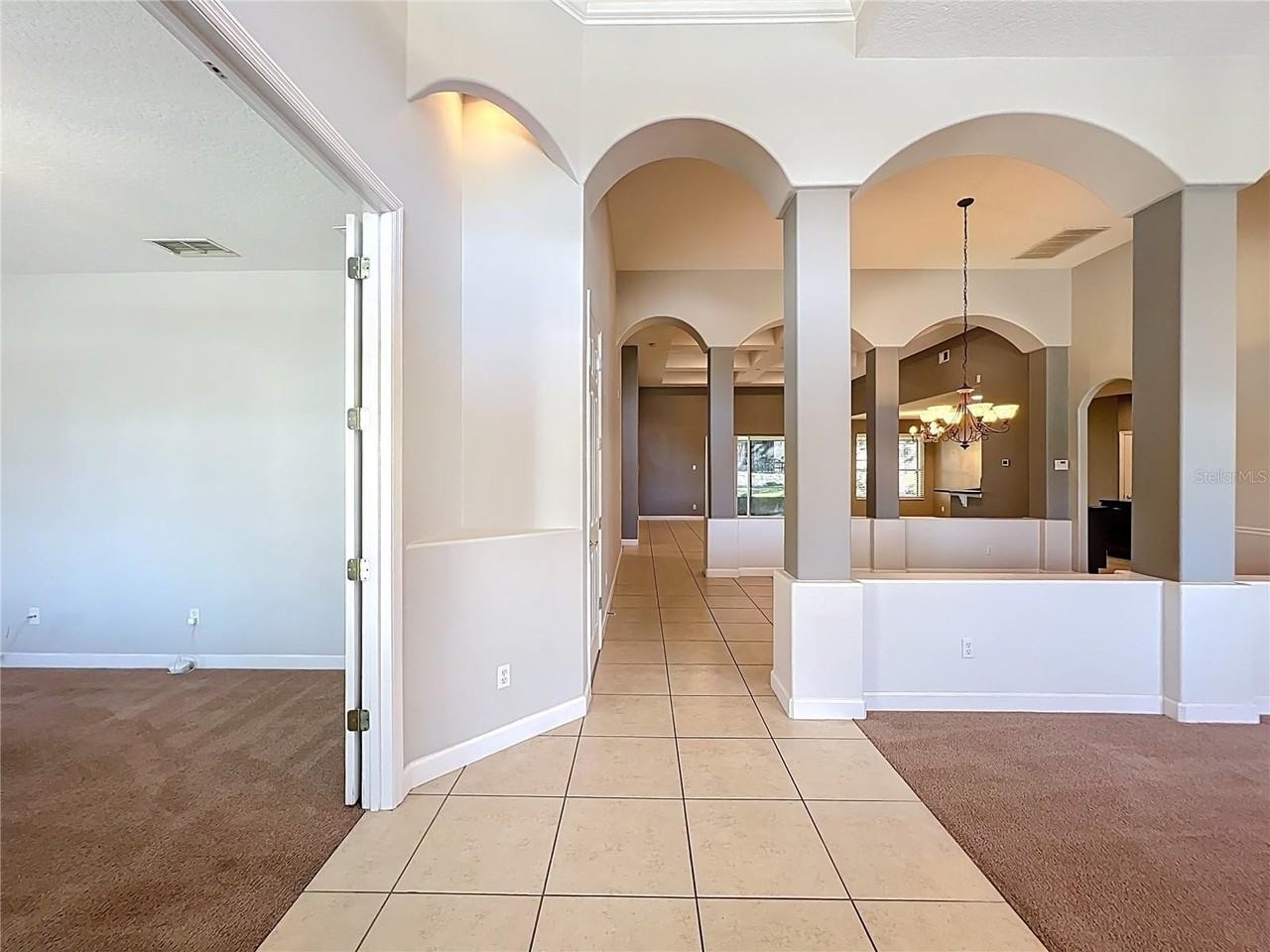 2830 Cardassi Dr - Photo 5 of 50