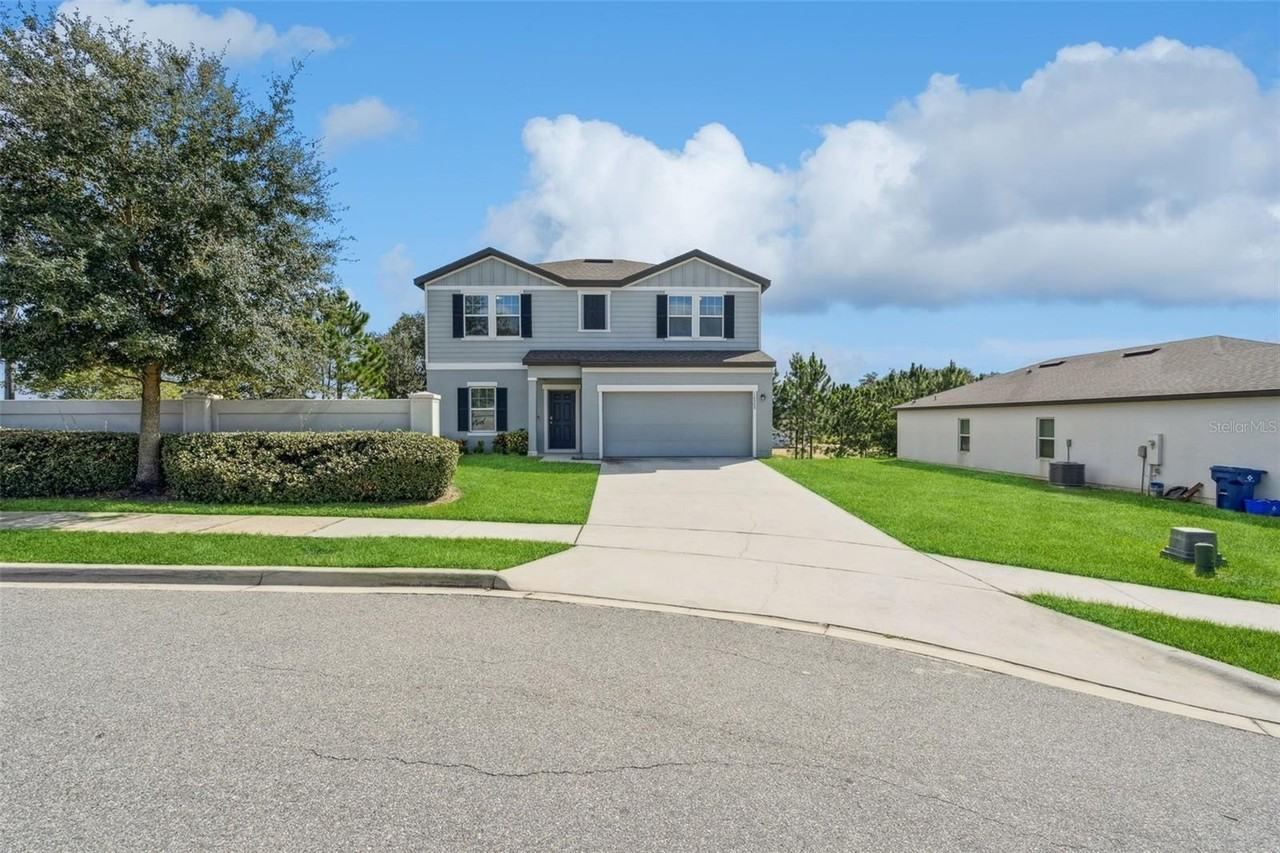 16505 Cherry Landing Dr - Photo 2 of 32