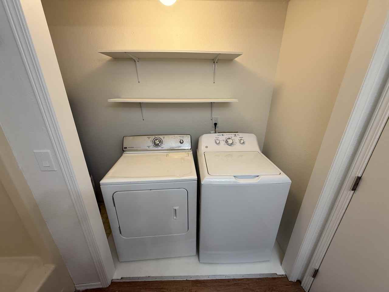 1227 2nd StreetWebster Apartments #1227 - Photo 5 of 10