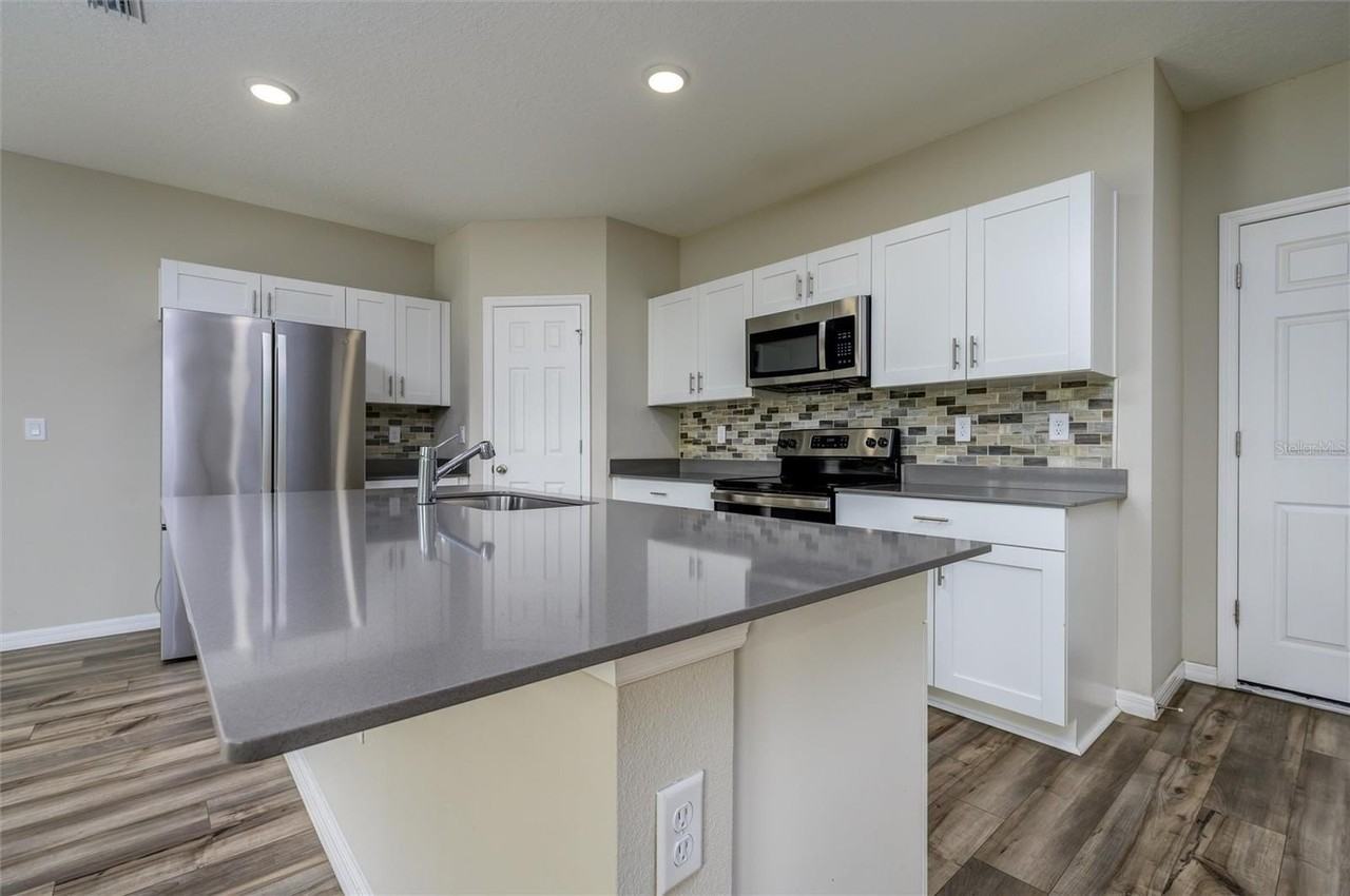 34200 Scarlet Sage Ct - Photo 6 of 37