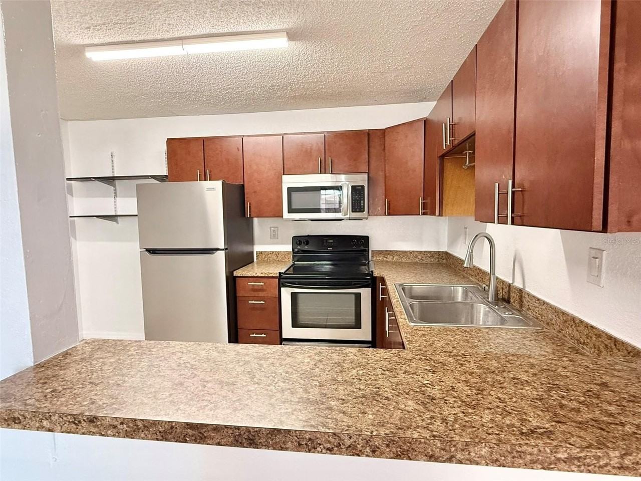 21038 Voyager Blvd #3 - Photo 7 of 15