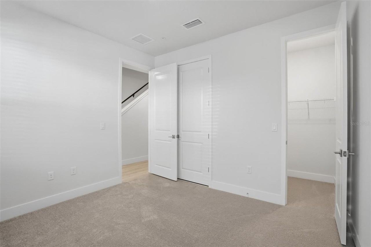 2123 1st Ave N - Photo 6 of 30