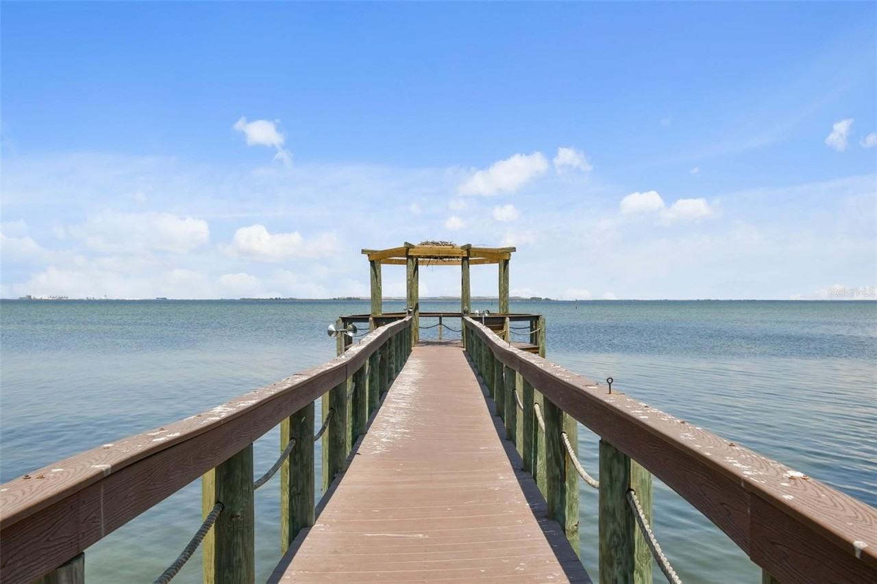 2858 Bayshore Trails Dr - Photo 3 of 50