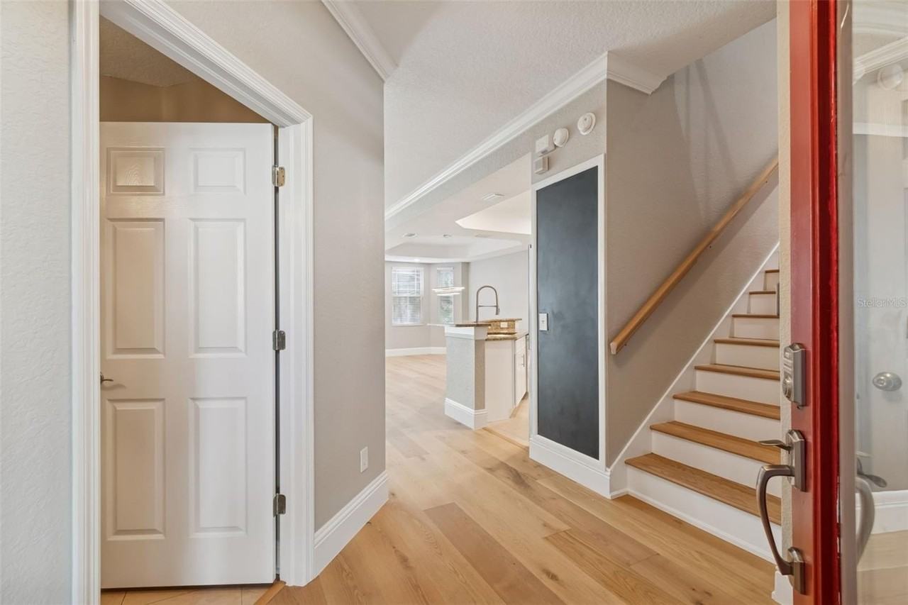 2858 Bayshore Trails Dr - Photo 6 of 50