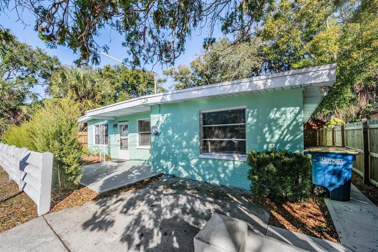 810 Jurgens St - Photo 2 of 31