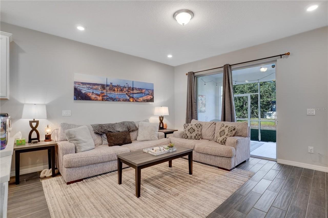 2915 Grand Kemerton Pl - Photo 6 of 39