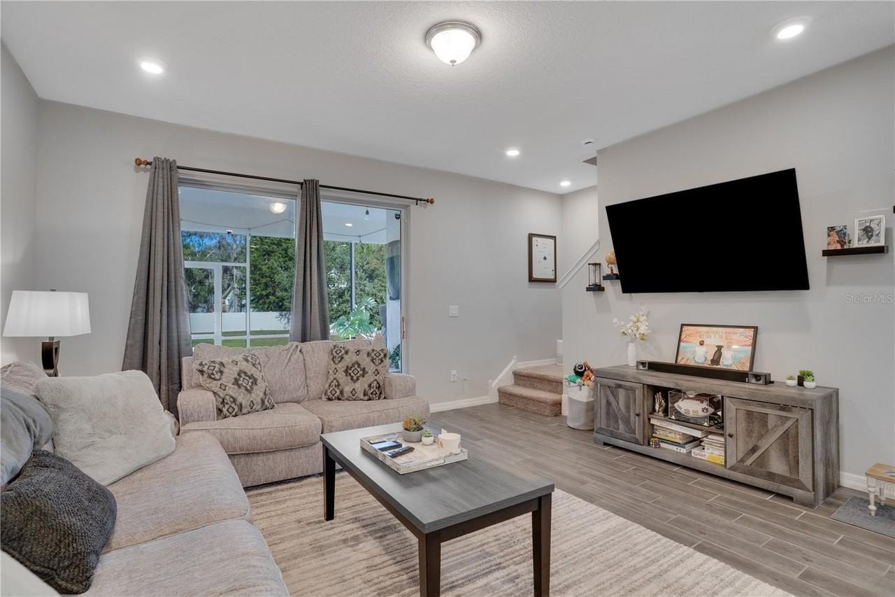 2915 Grand Kemerton Pl - Photo 7 of 39