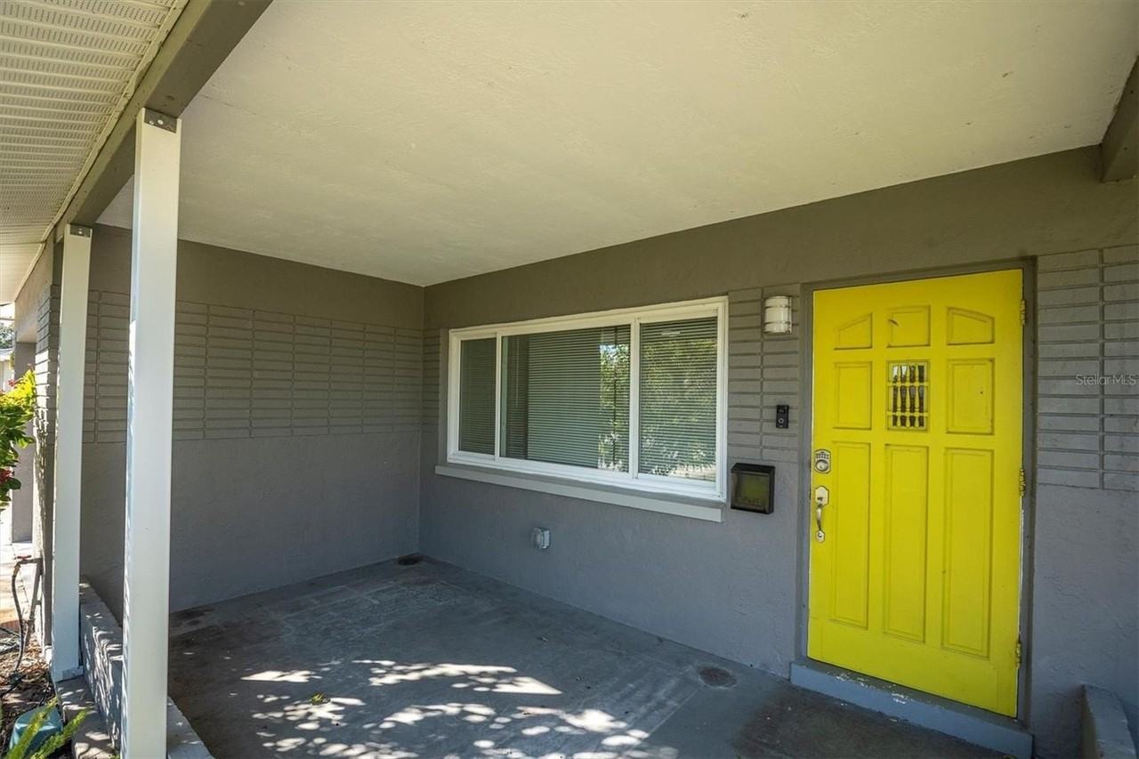 765 56th Ave S - Photo 3 of 41