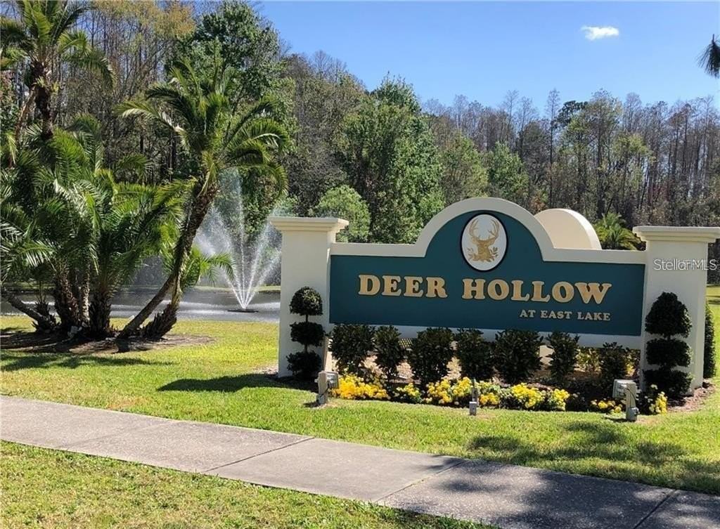 1400 Pine Glen Ln - Photo 2 of 28