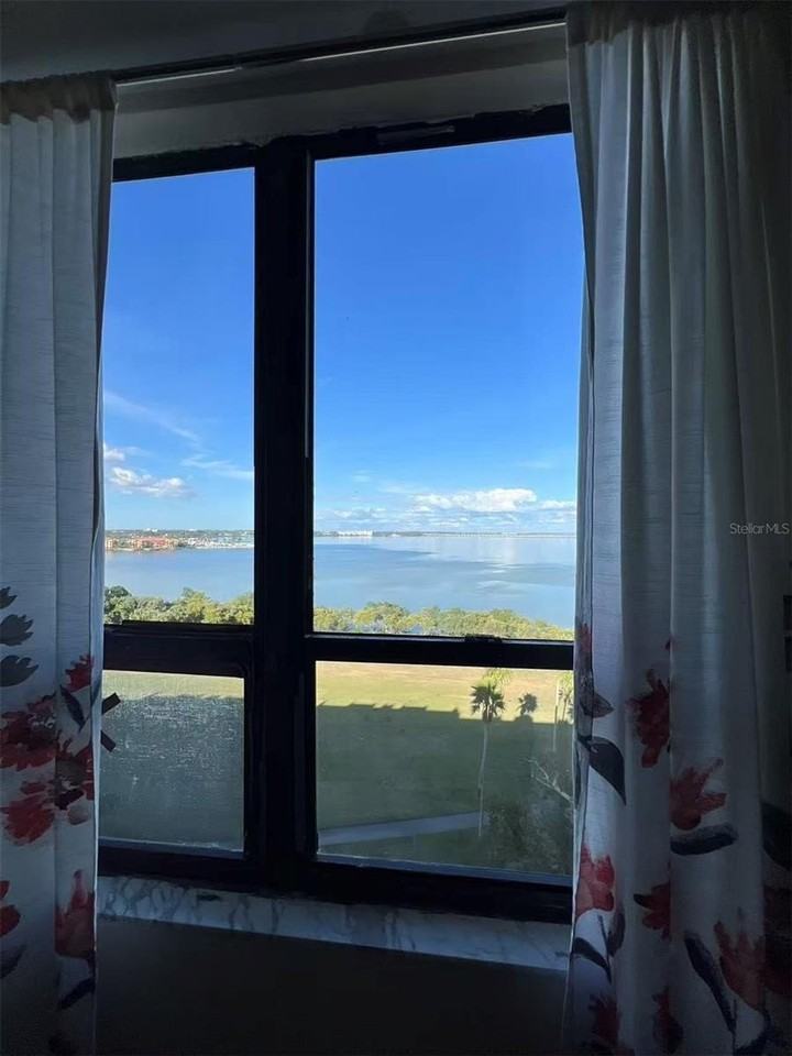 2618 Cove Cay Dr #909 - Photo 6 of 20