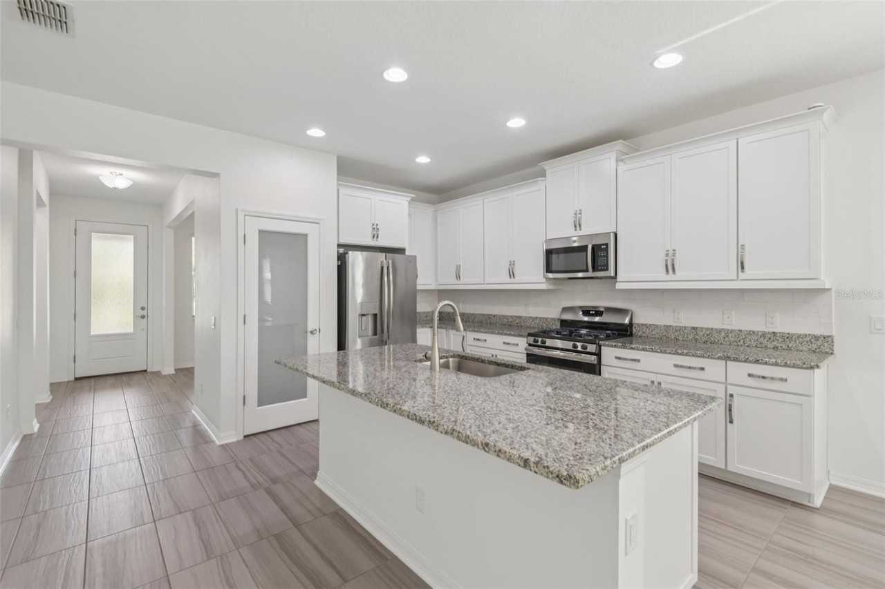 3982 Night Star Trl - Photo 7 of 37