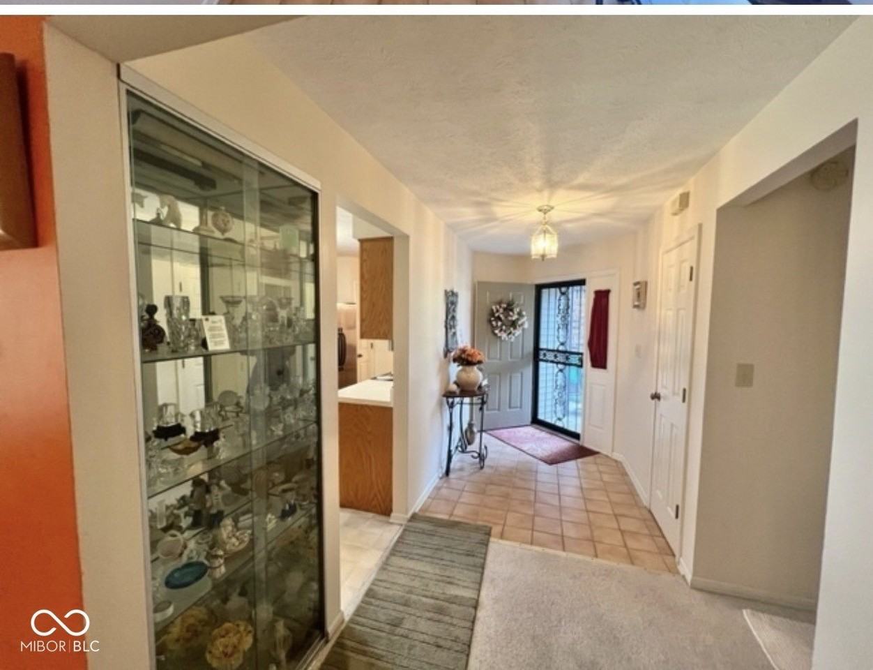 1647 Justin Ave - Photo 5 of 20