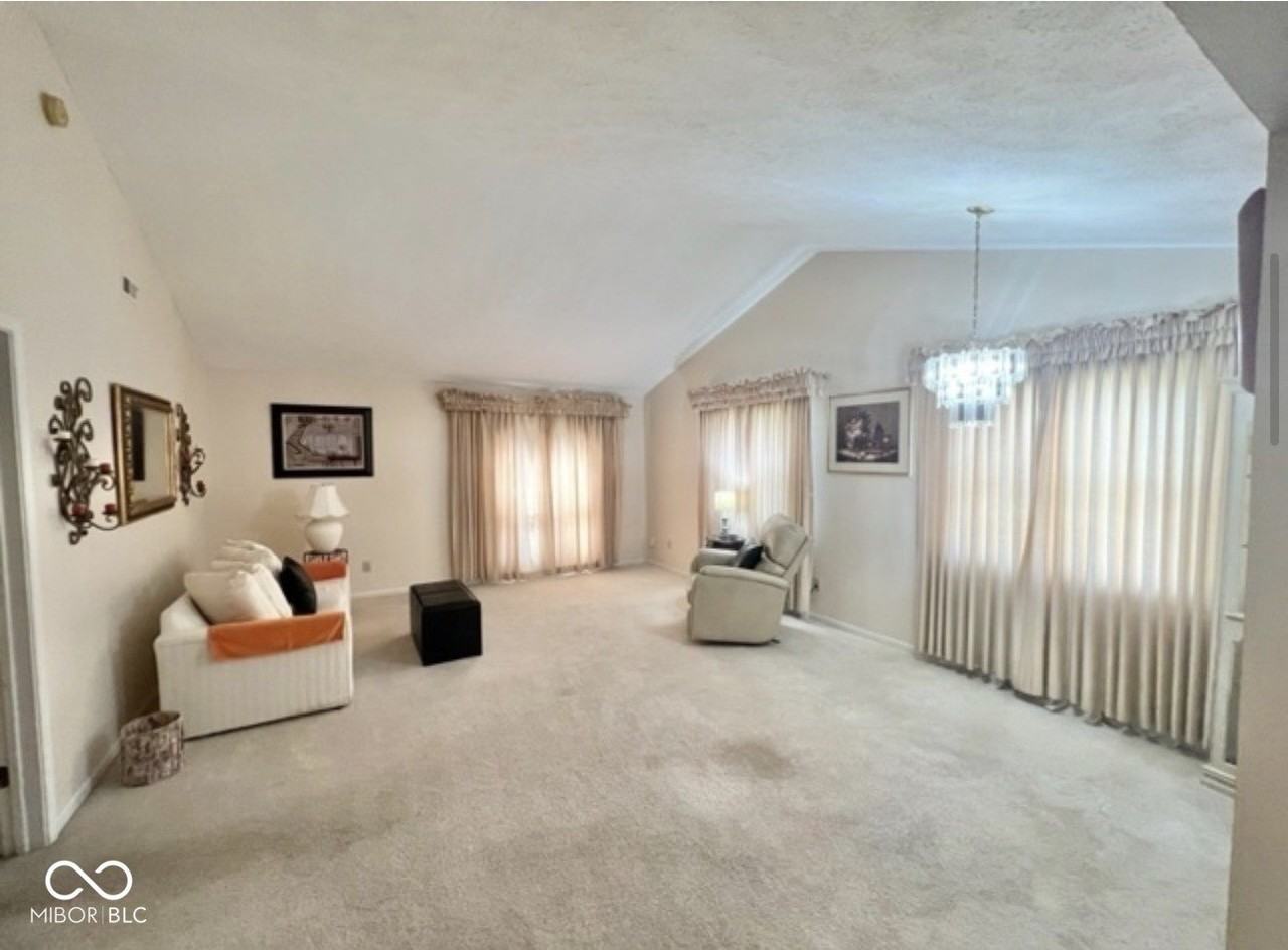 1647 Justin Ave - Photo 7 of 20