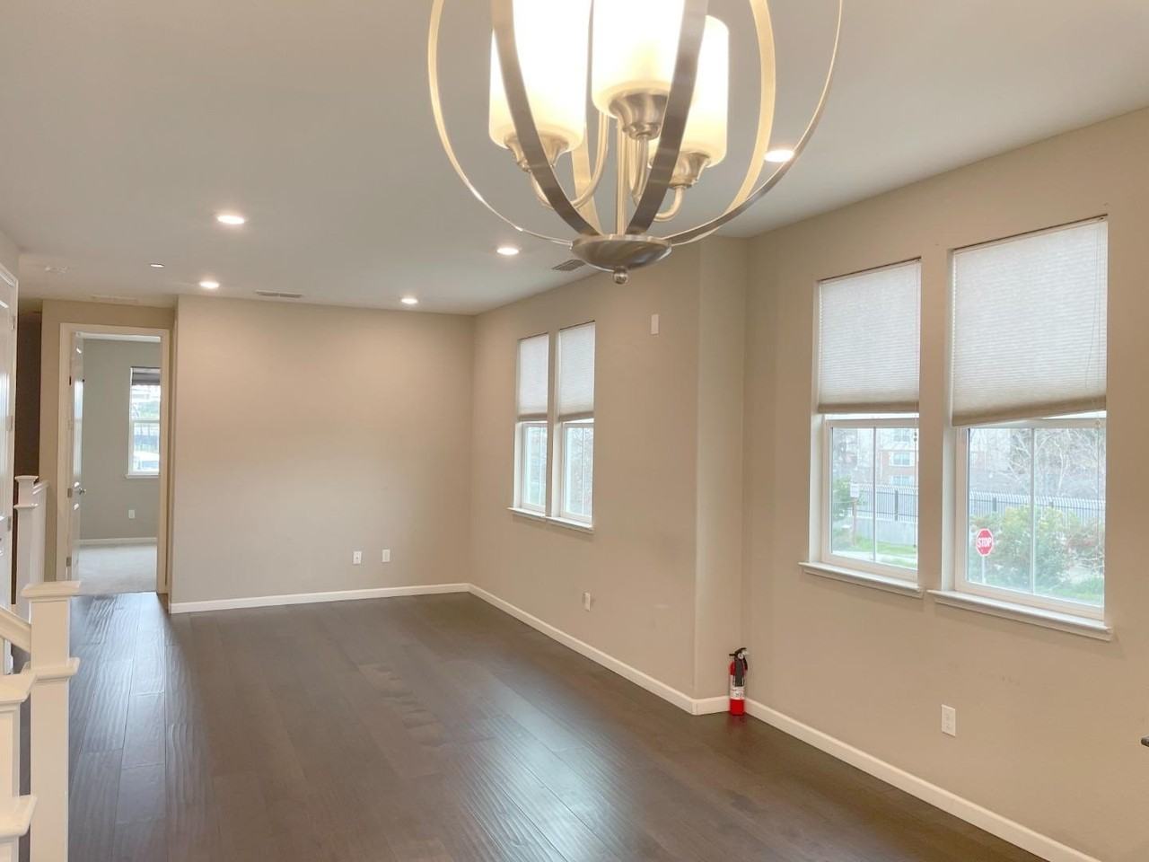 711 Garden St - Photo 6 of 16