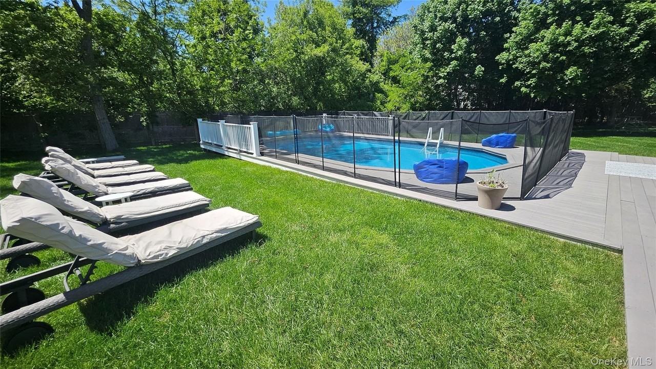 11 John St - Photo 6 of 36