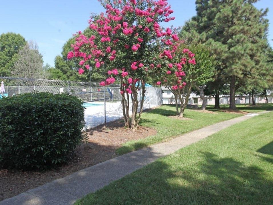 Legacy Sedgefield Townhomes - Photo 3 of 19