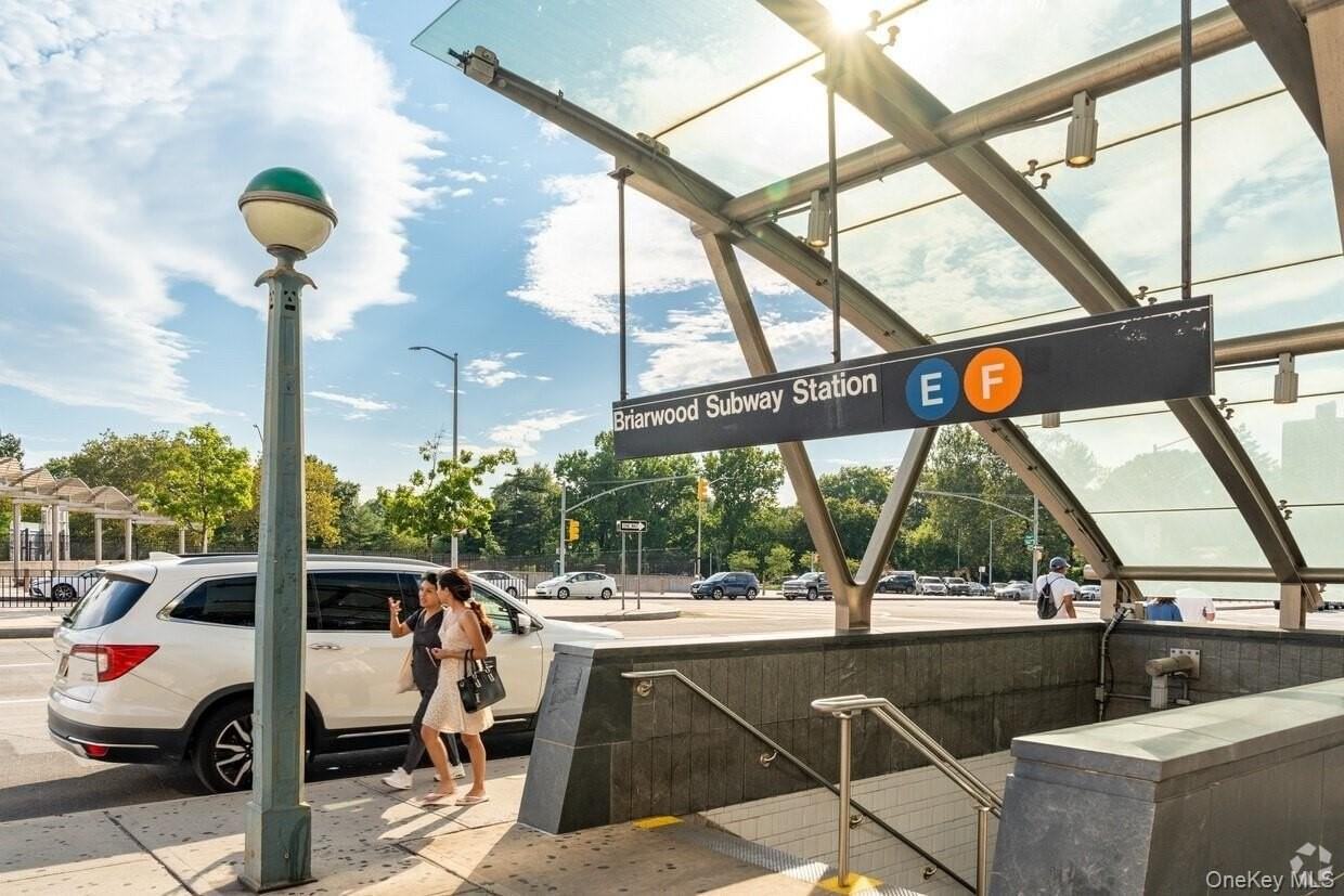 8720 175th St Apt 5j #5J - Photo 6 of 15