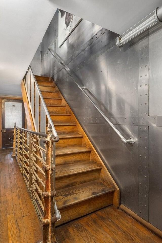 45 45 Peck Slip unit: Triplex - Photo 6 of 11