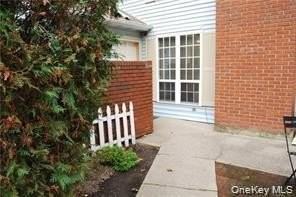 46 Homestead Village Dr - Photo 2 of 16