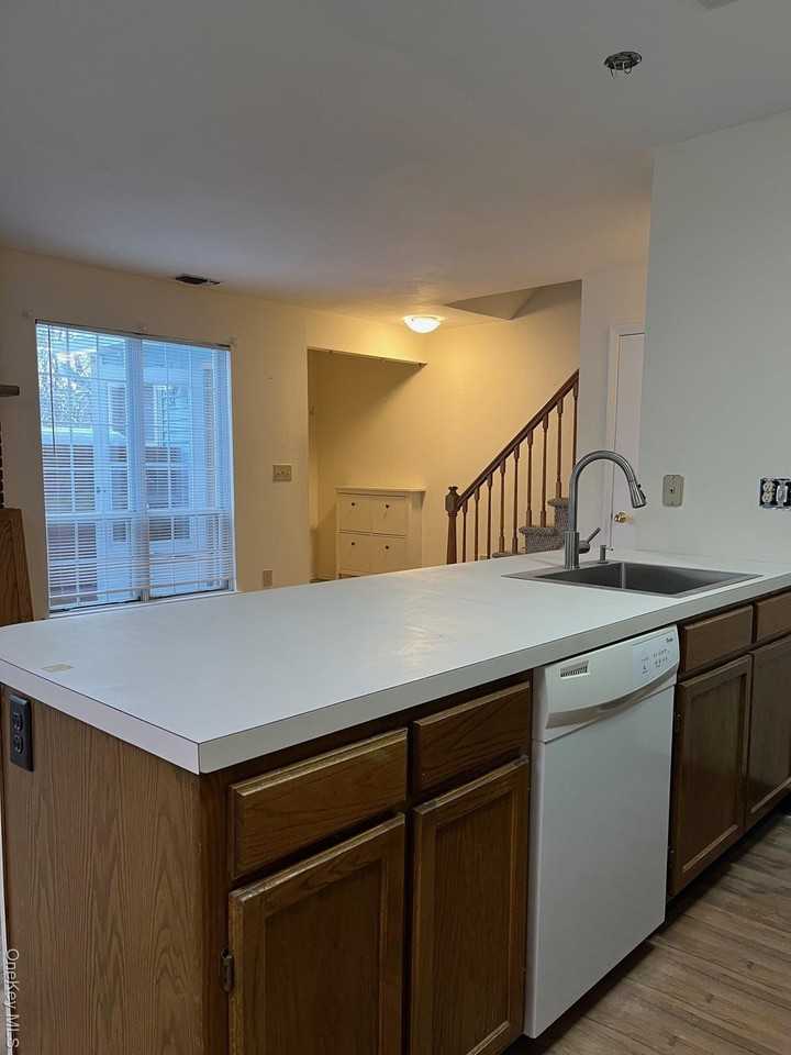 46 Homestead Village Dr - Photo 6 of 16