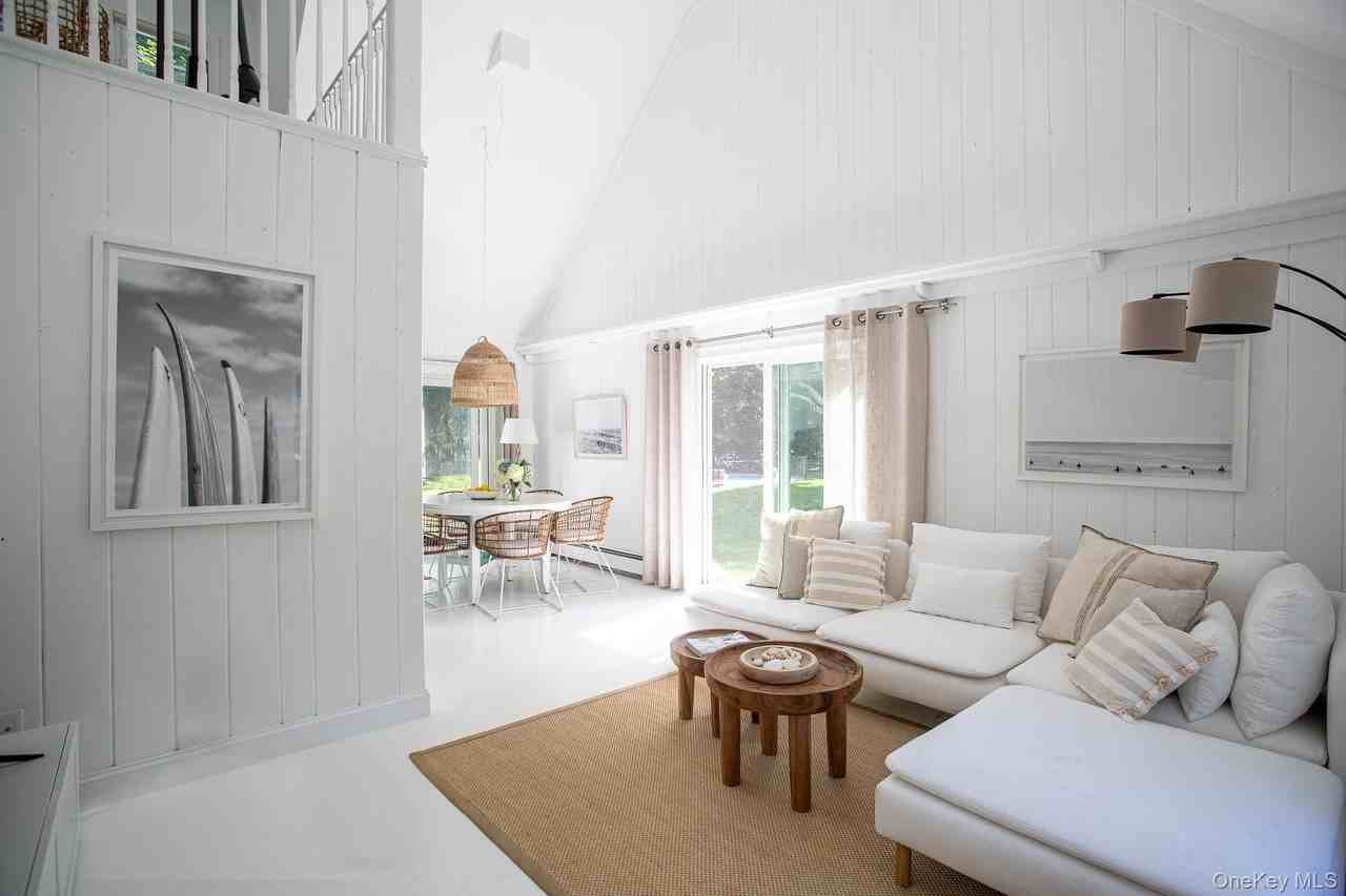 78 Jagger Ln - Photo 3 of 32