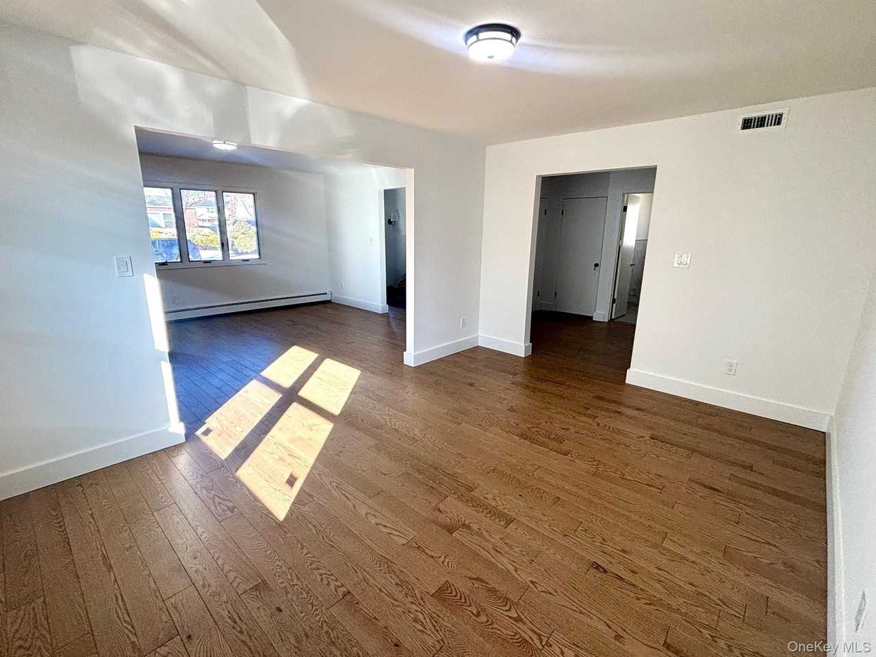 225 Cleveland Ave - Photo 5 of 16