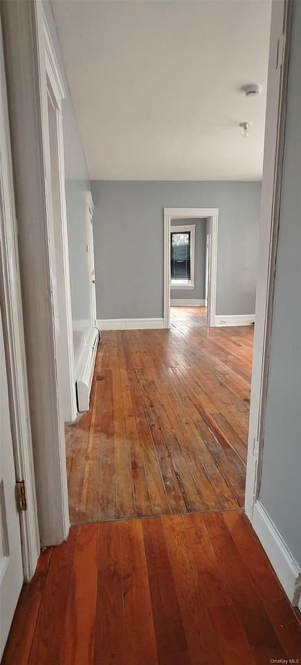 104 Winnikee Ave Apt 3 #3 - Photo 2 of 15