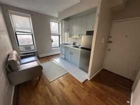 370 W 52nd St #3D - Photo 1 of 1