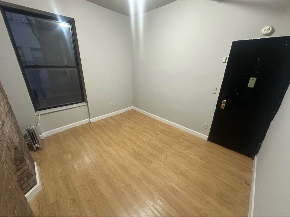 W 51st St - Photo 3 of 5