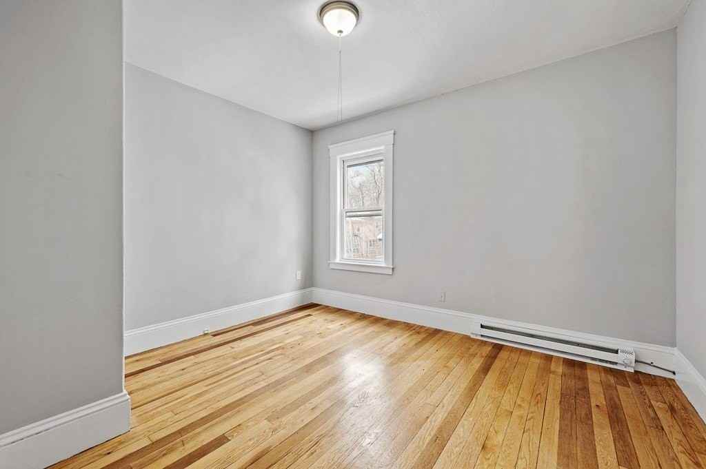 256 Belmont St Unit B #B - Photo 5 of 10