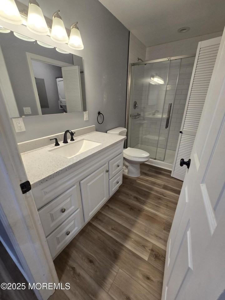 182 Baywood Blvd - Photo 3 of 18