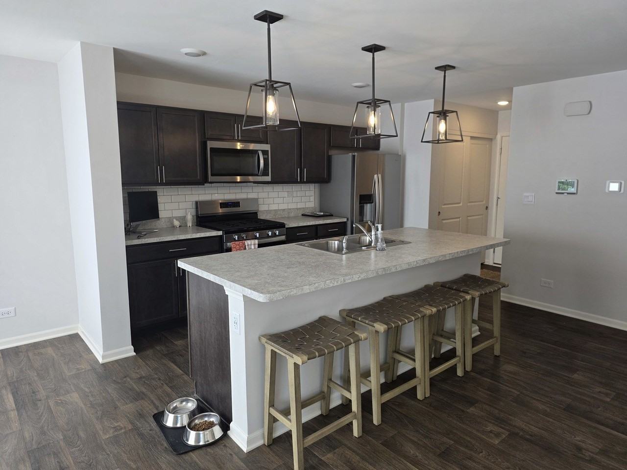 719 Wellington Ln Unit 719 #719 - Photo 4 of 29