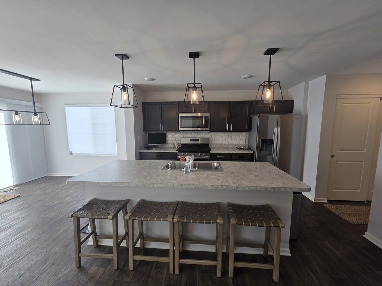 719 Wellington Ln Unit 719 #719 - Photo 5 of 29