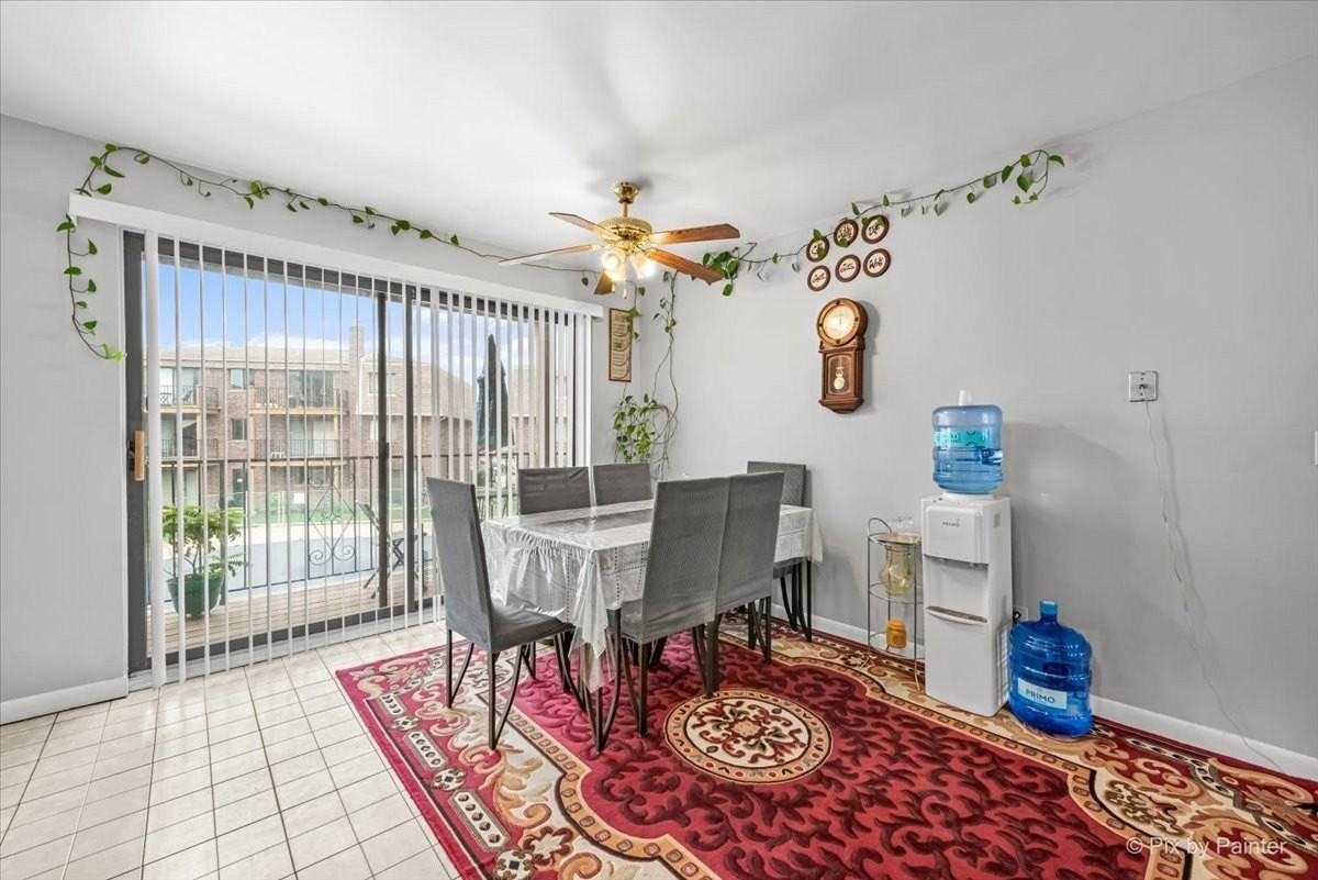 1452 Carol Ct Apt 2a #2A - Photo 6 of 23