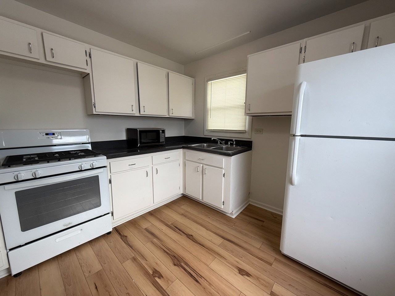 328 Kirkwood Cir Unit 328 #328 - Photo 3 of 16