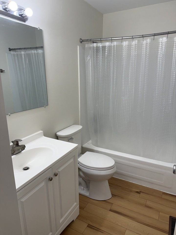 328 Kirkwood Cir Unit 328 #328 - Photo 7 of 16